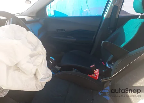 2022 Nissan Kicks S Xtronic Cvt из США, поврежденный, VIN 3N1CP5BV7NL479612